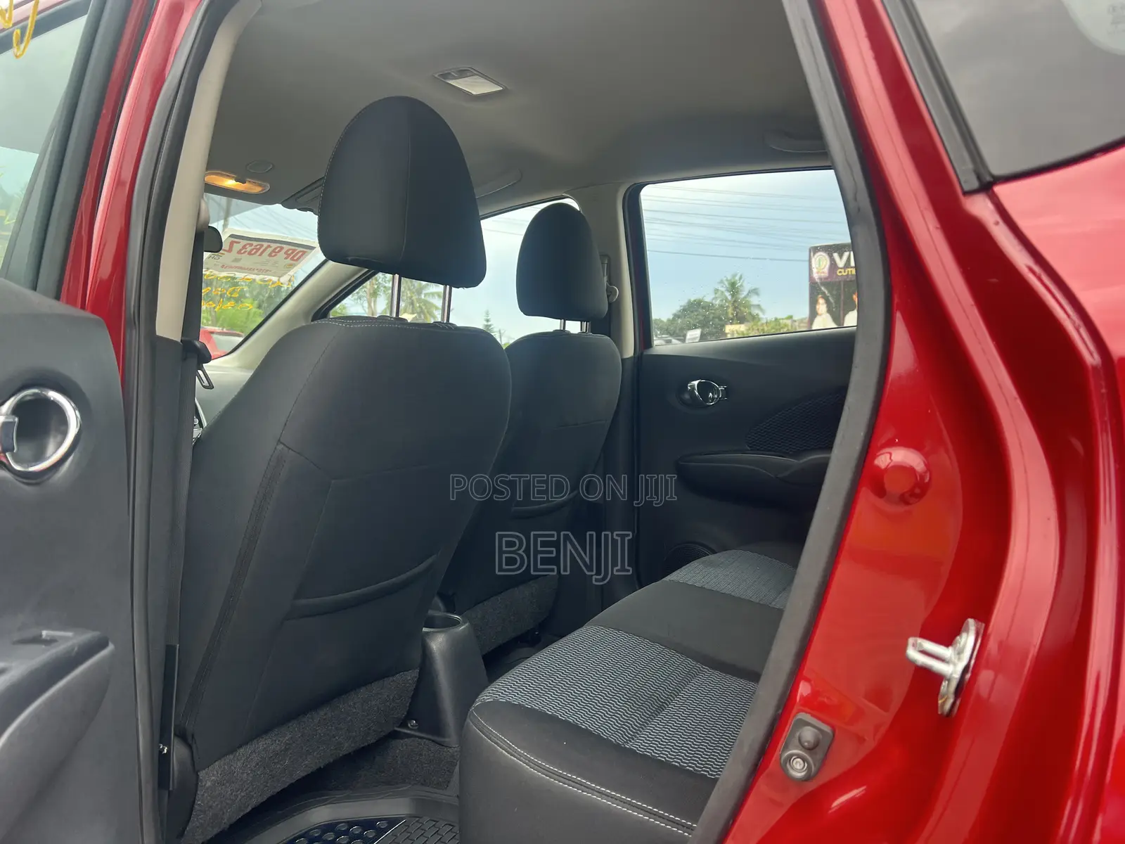 Nissan Versa 2015 Red
