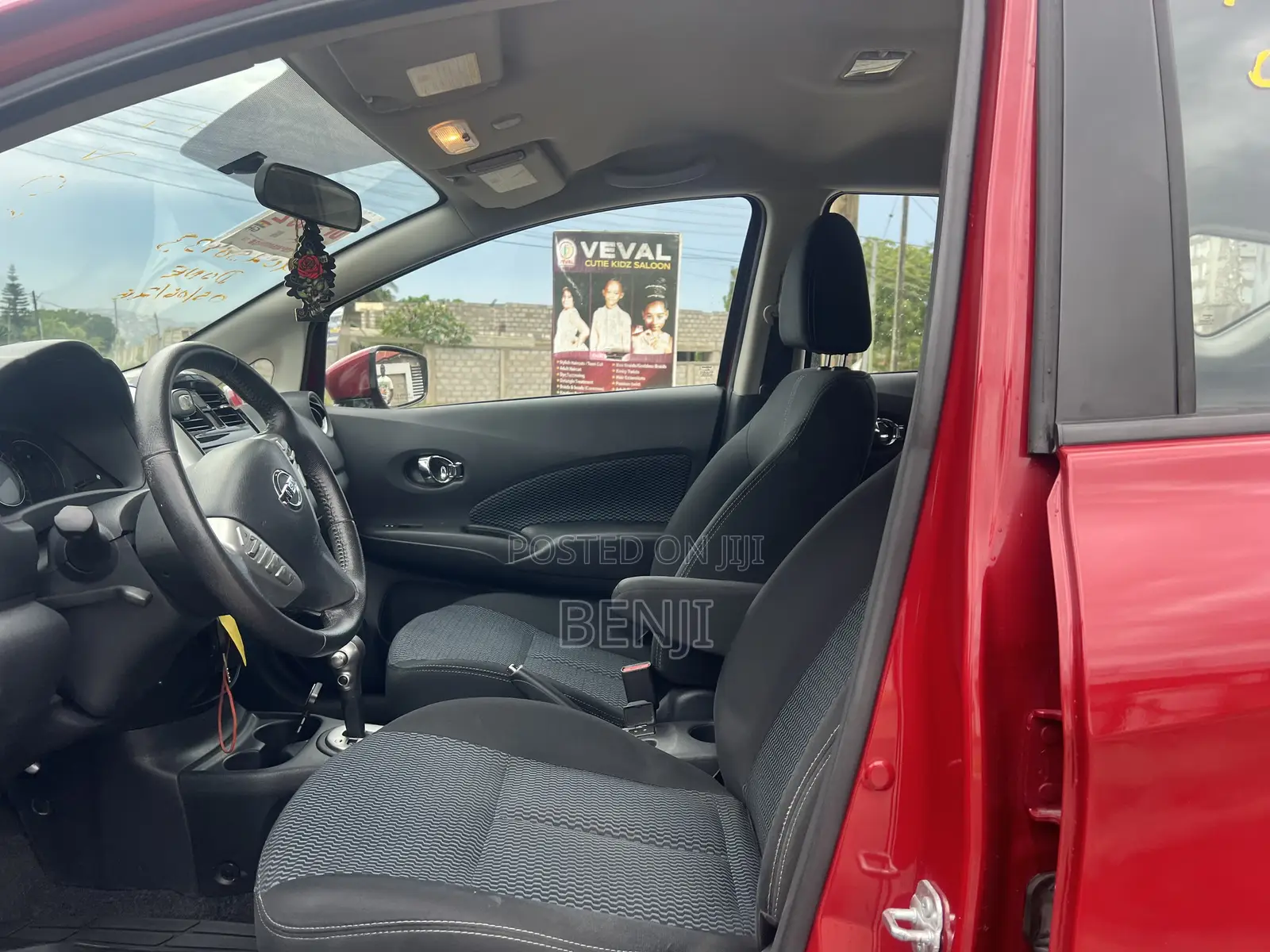 Nissan Versa 2015 Red
