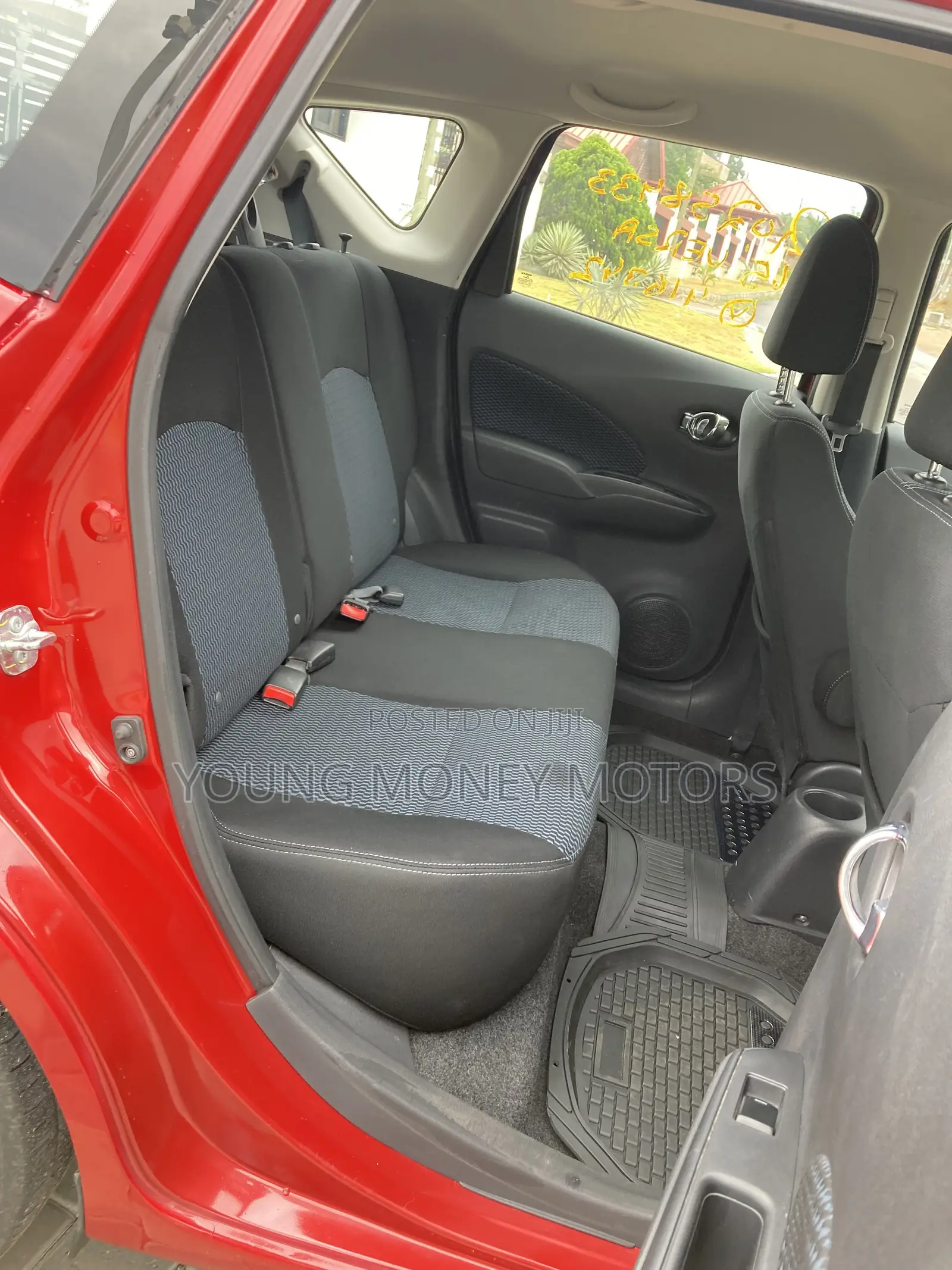 Nissan Versa 1.6 S 2016 Red