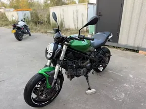 Benelli 752S 2022 Green