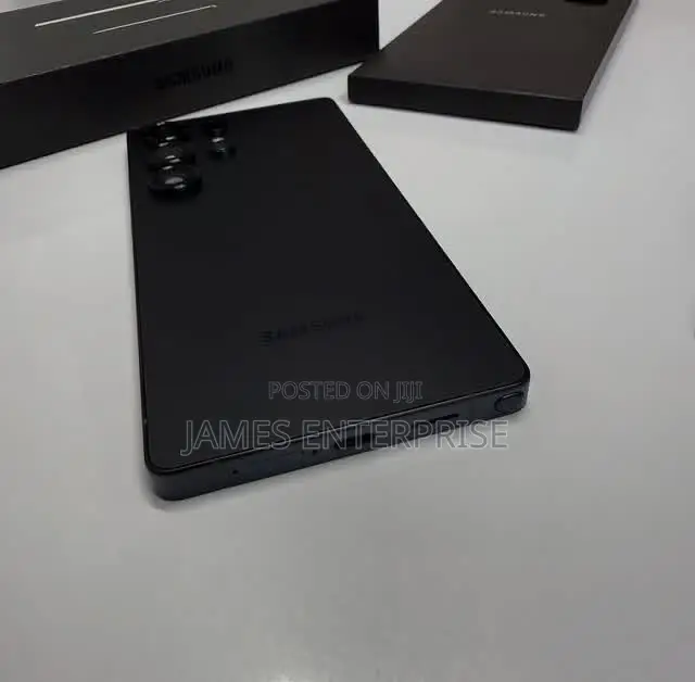 New Samsung Galaxy S25 Ultra 1 TB Black