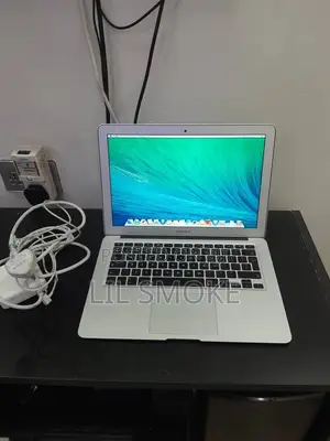 Laptop 4GB Intel Core i5 SSD 128GB