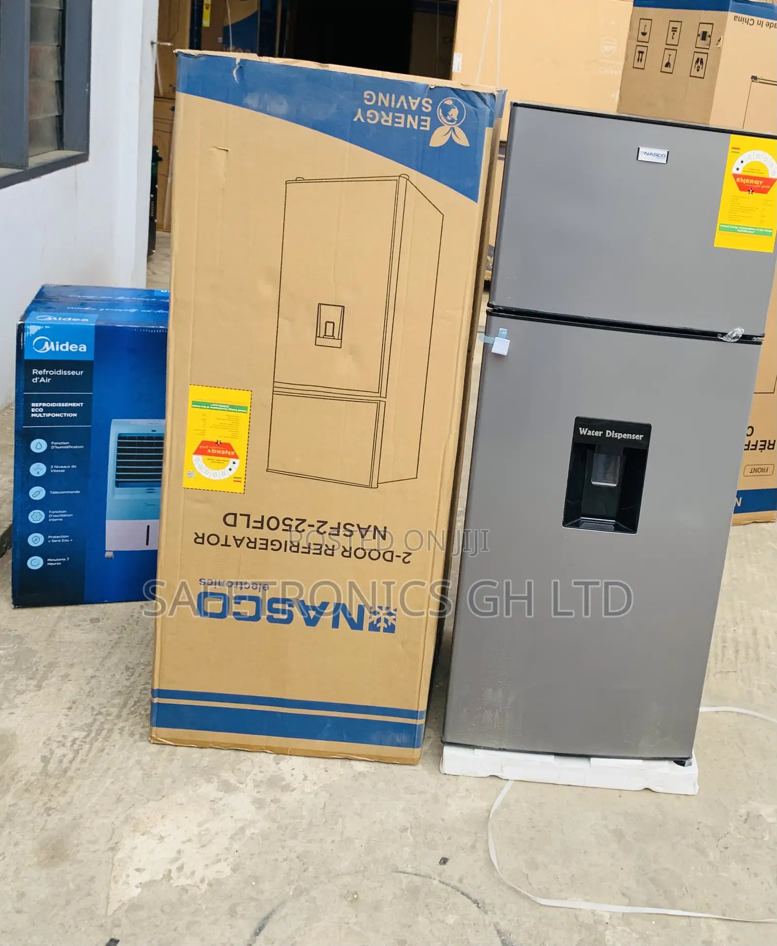 Recommend Grey Nasco (ColdKeeper) Nasf2-250fld Top Mount Fridge