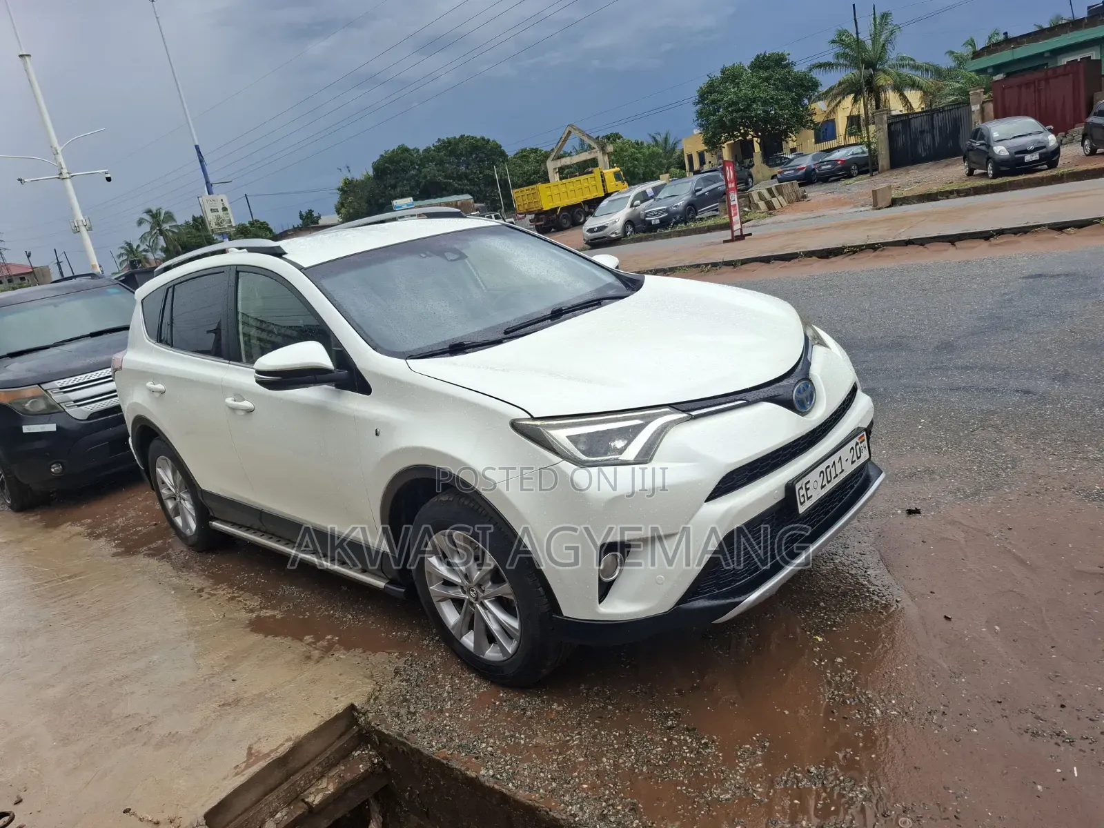 Toyota RAV4 2016 White