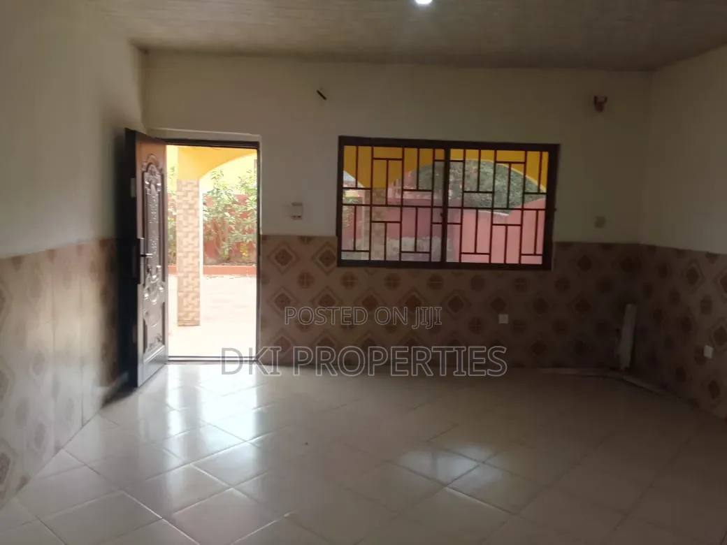 2bdrm House in Dki, Valley View Area for rent