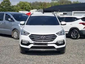 Hyundai Santa Fe 2016 White