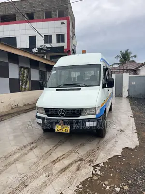 Mercedes-Benz Sprinter 2010
