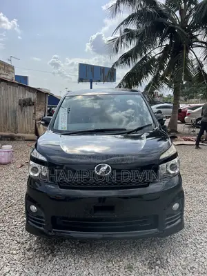 Toyota Voxy 2012 Black