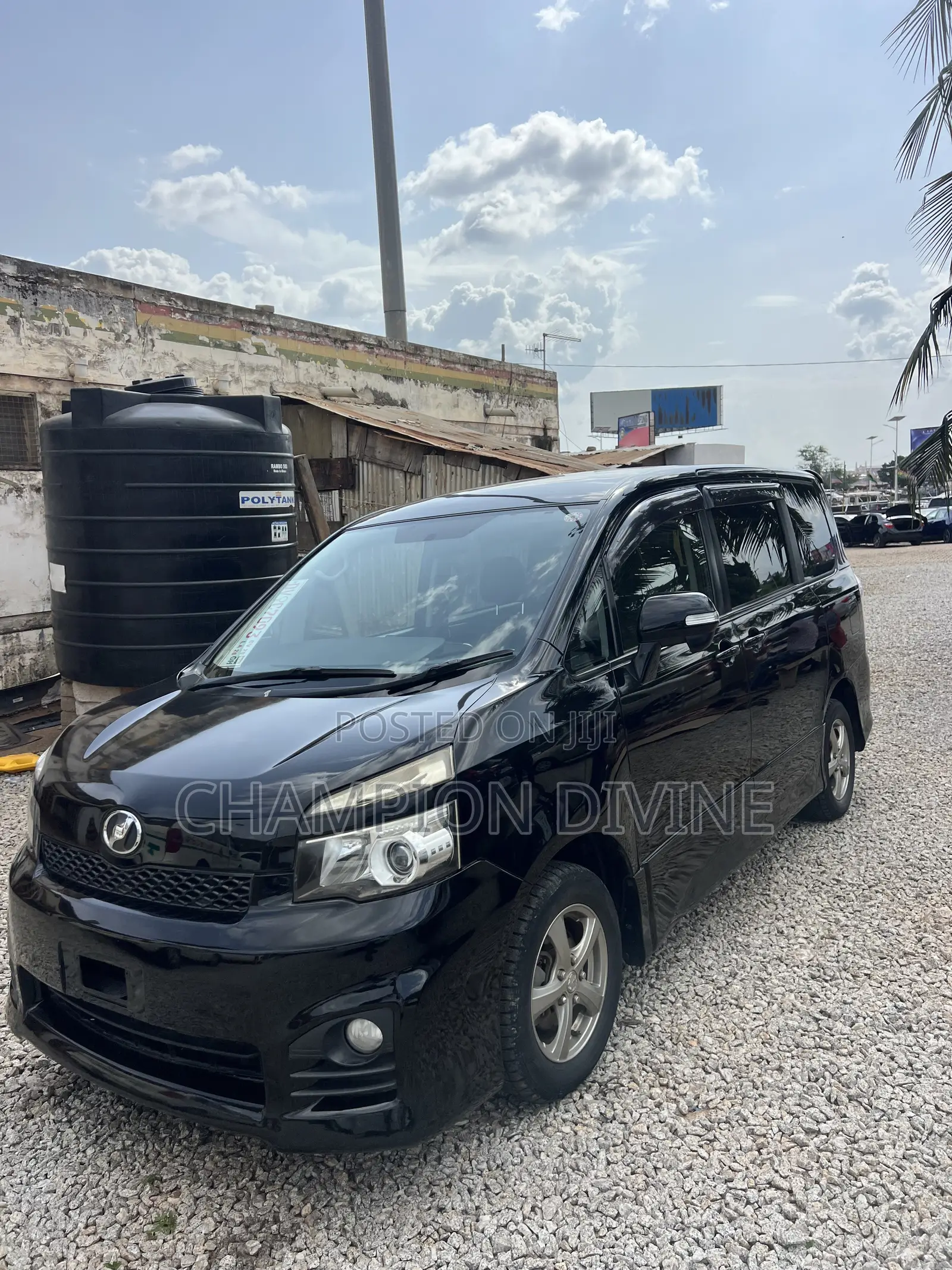 Toyota Voxy 2012 Black