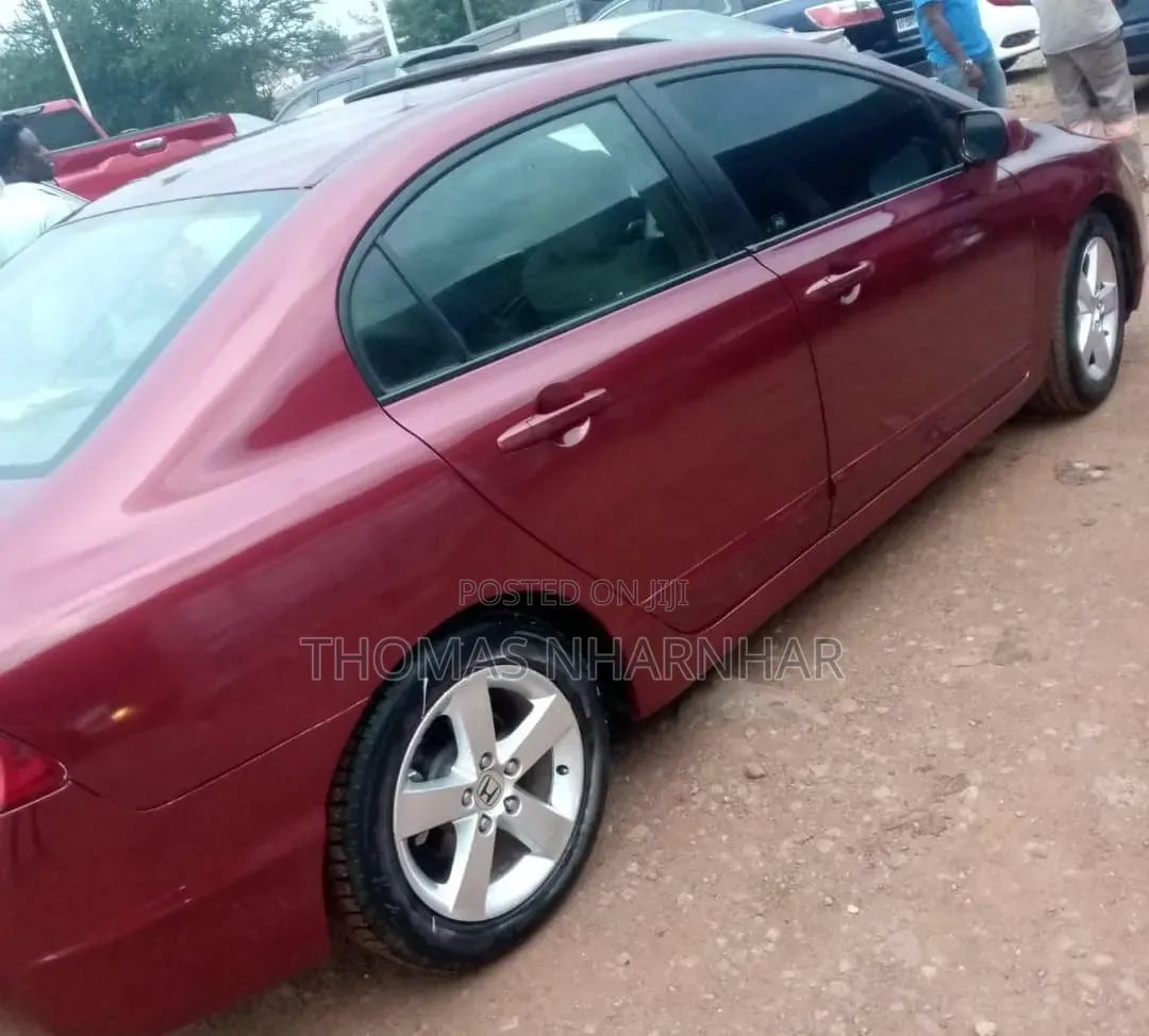 Honda Civic 1.4i Sport Automatic 2009 Red