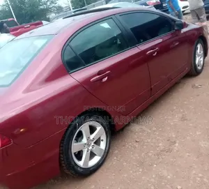 Honda Civic 1.4i Sport Automatic 2009 Red
