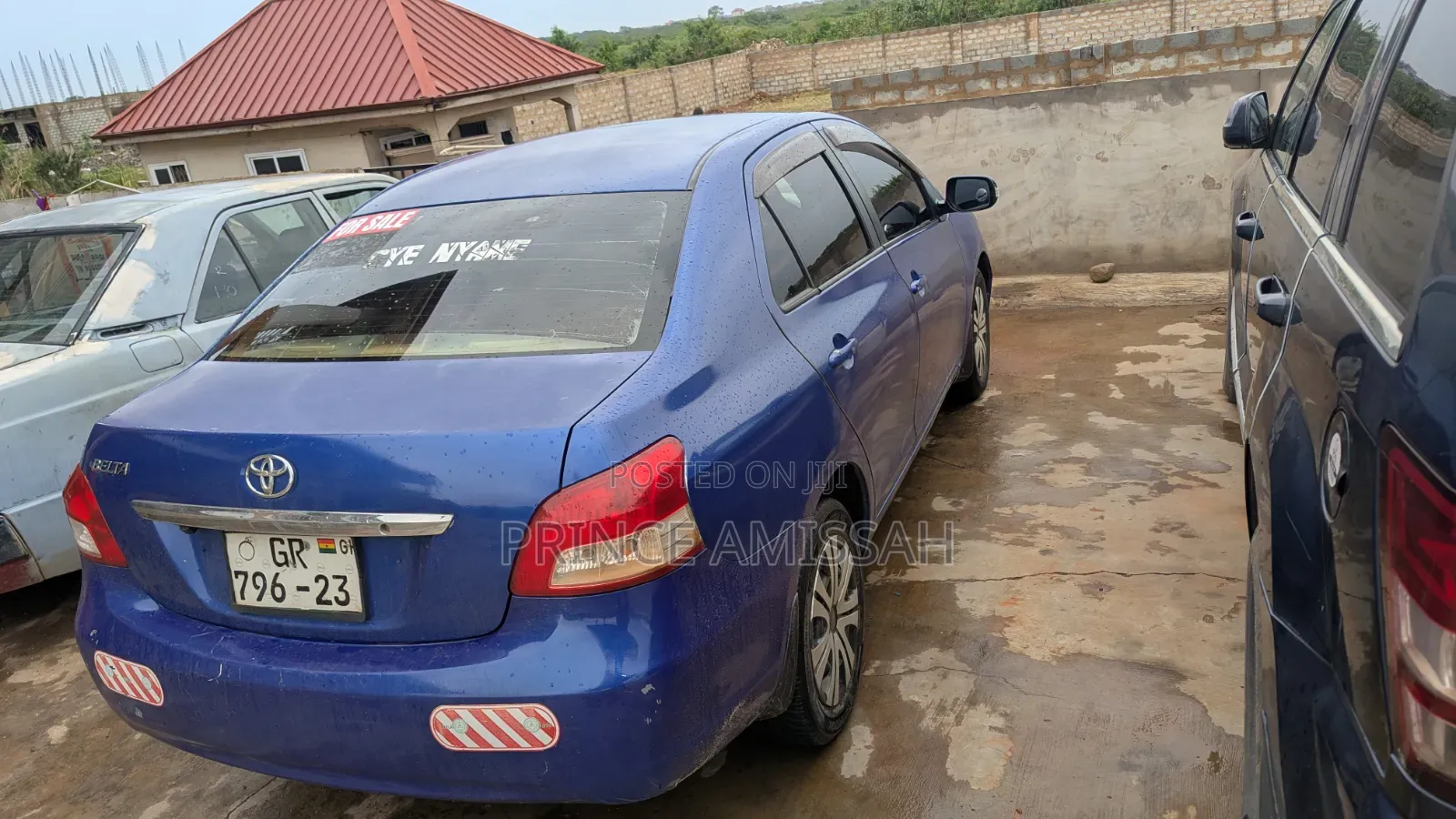 Toyota Belta 2012 Blue