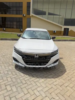Honda Accord Sport (1.5L 4cyl Turbo CVT) 2019 White