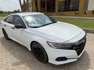 Honda Accord Sport (1.5L 4cyl Turbo CVT) 2019 White