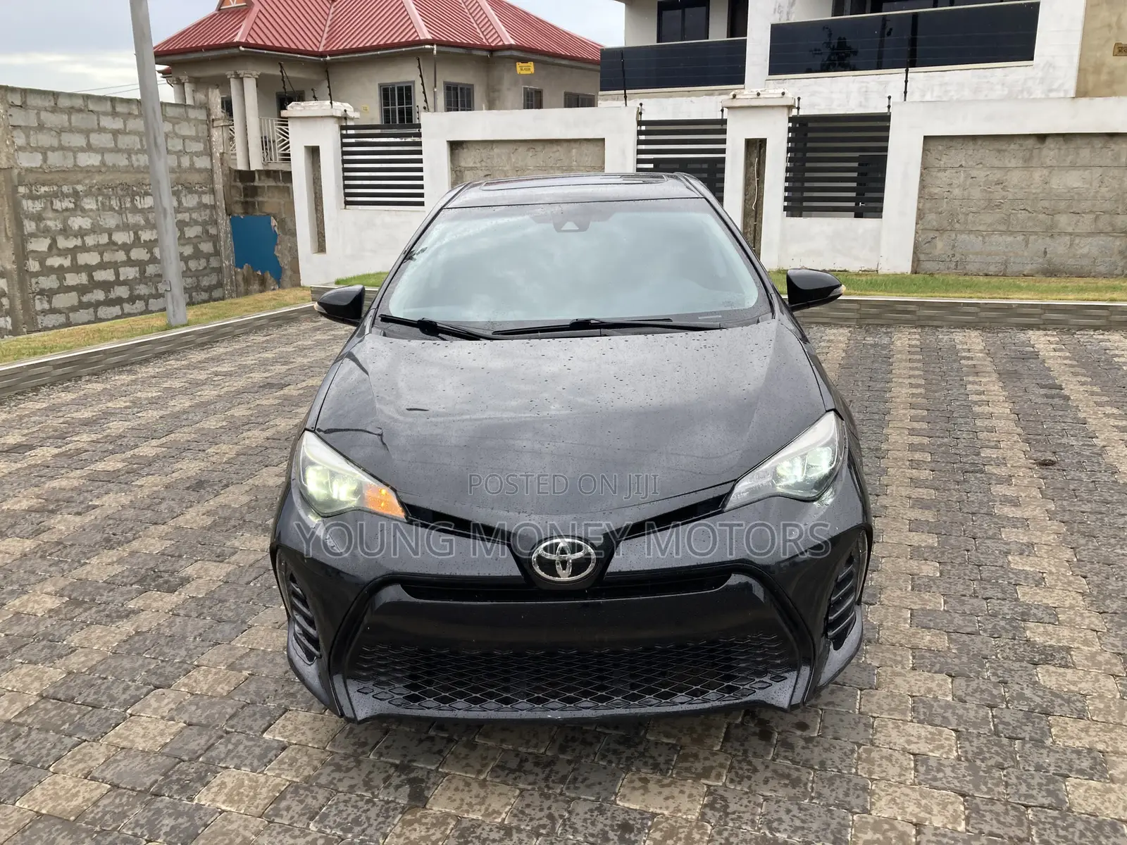 Toyota Corolla 2018 Black