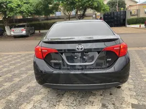 Toyota Corolla 2018 Black