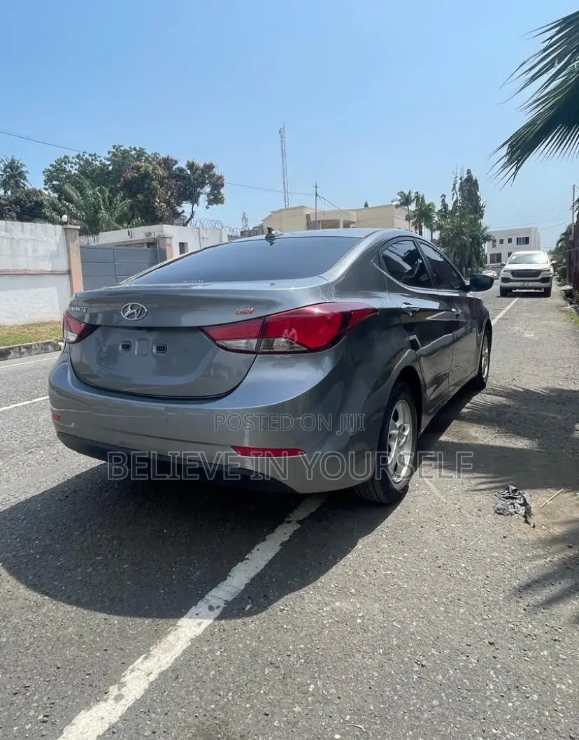 Hyundai Avante 2014 2015 2016 Model 1.6 Liters Gasoline Very Neat