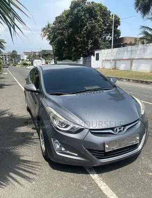 Hyundai Avante 2014 2015 2016 Model 1.6 Liters Gasoline Very Neat