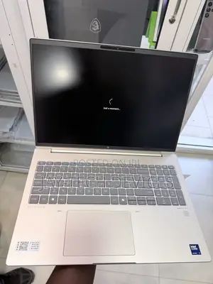 New Laptop HP EliteBook 660 G11 16GB Intel Core Ultra 7 SSD 1T