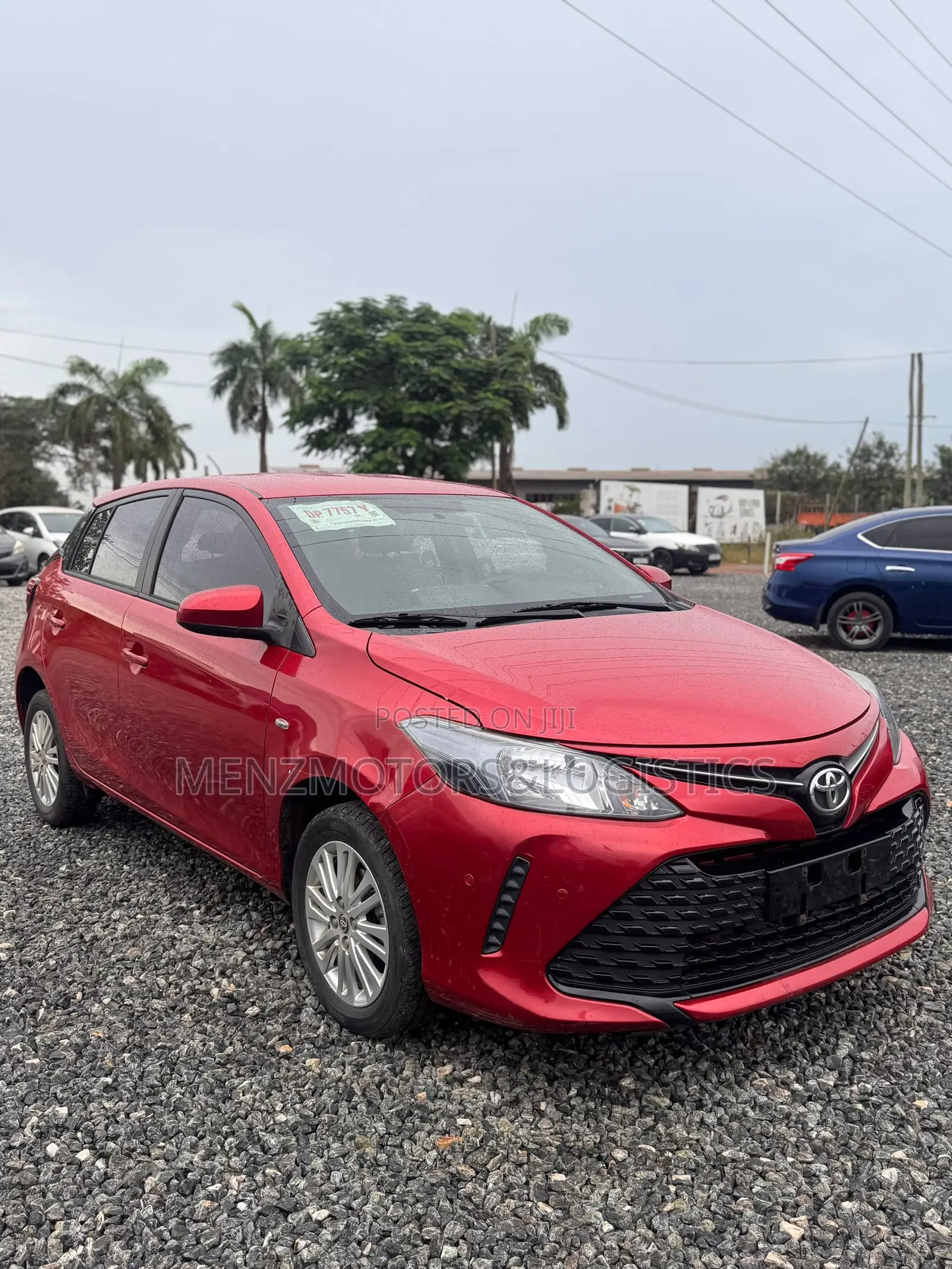 Toyota Yaris L Hatchback 5dr 2018 Red