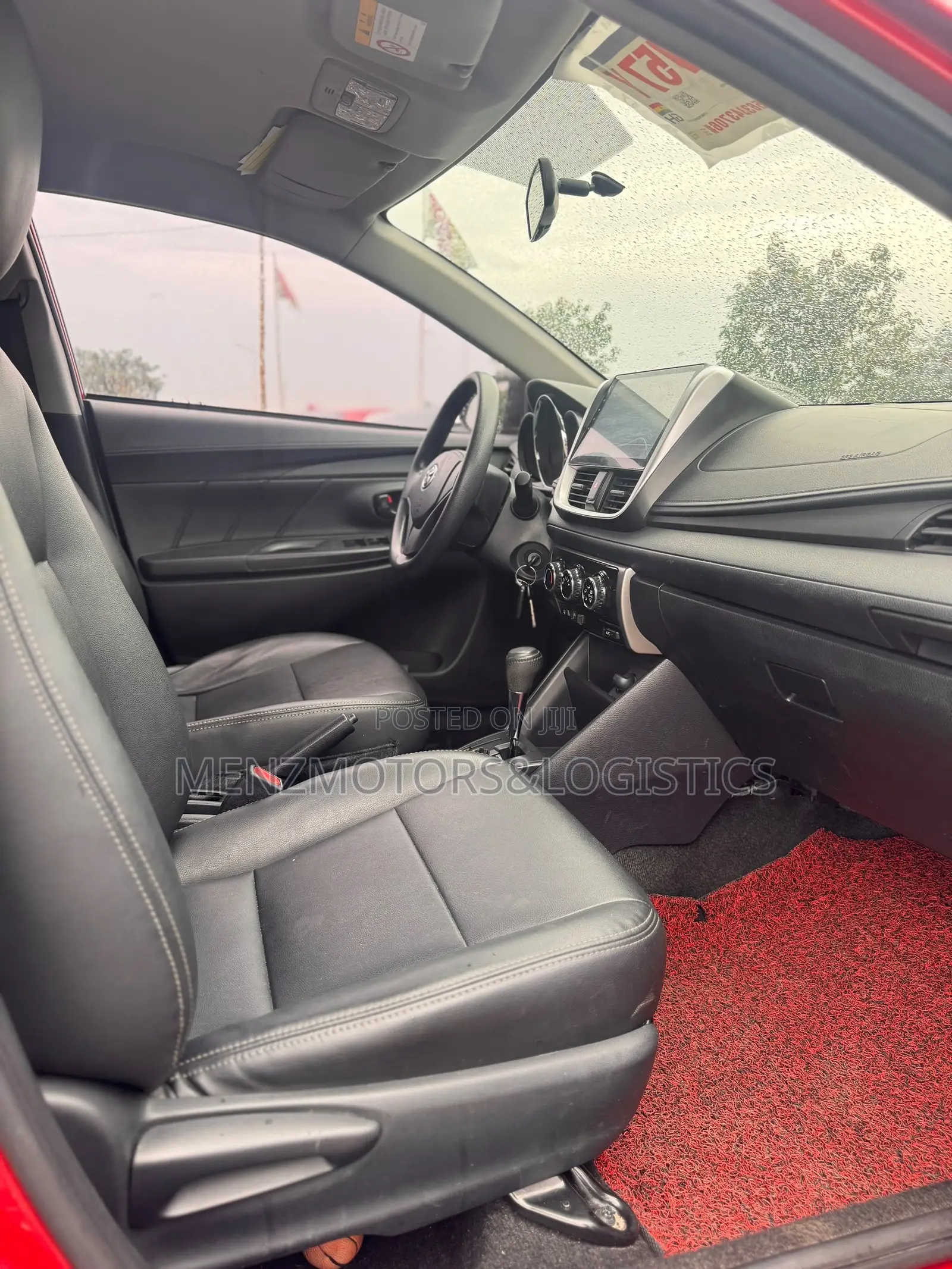 Toyota Yaris L Hatchback 5dr 2018 Red