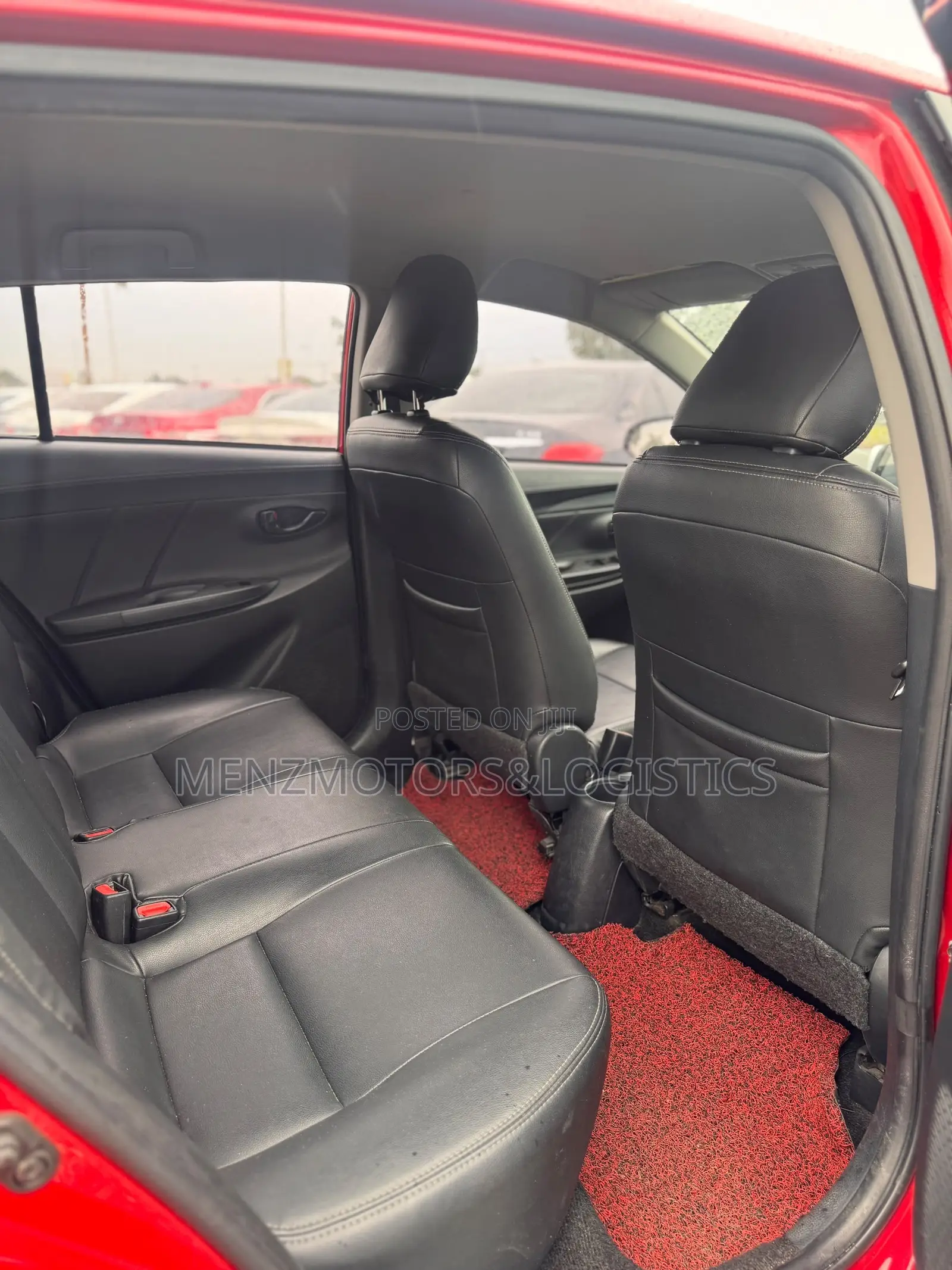 Toyota Yaris L Hatchback 5dr 2018 Red