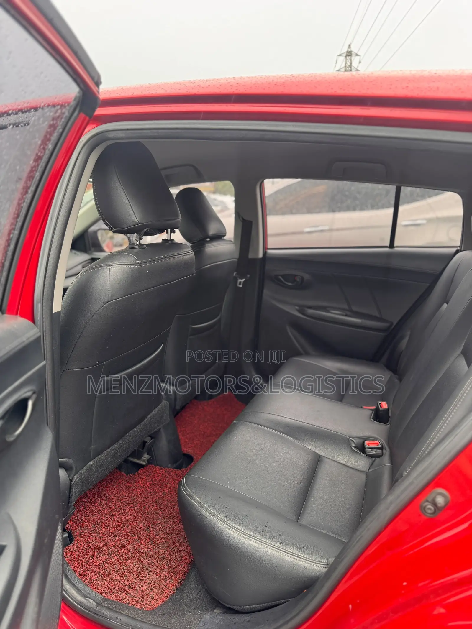 Toyota Yaris L Hatchback 5dr 2018 Red