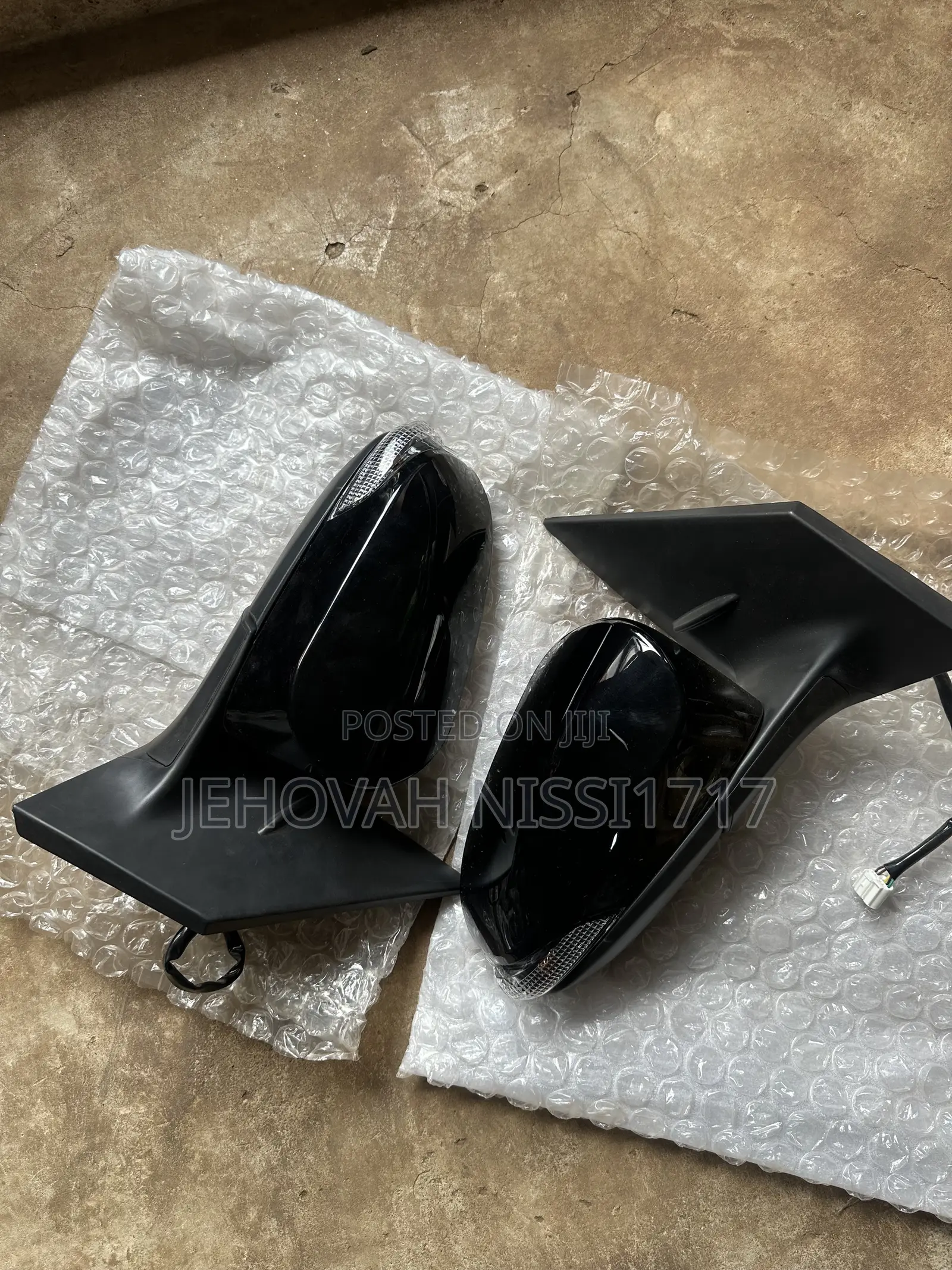 Toyota Corolla 2014 - 2017 Side Mirror With Light