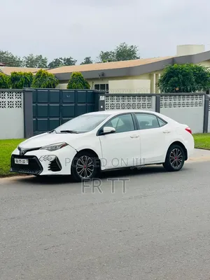 Toyota Corolla 2018 White