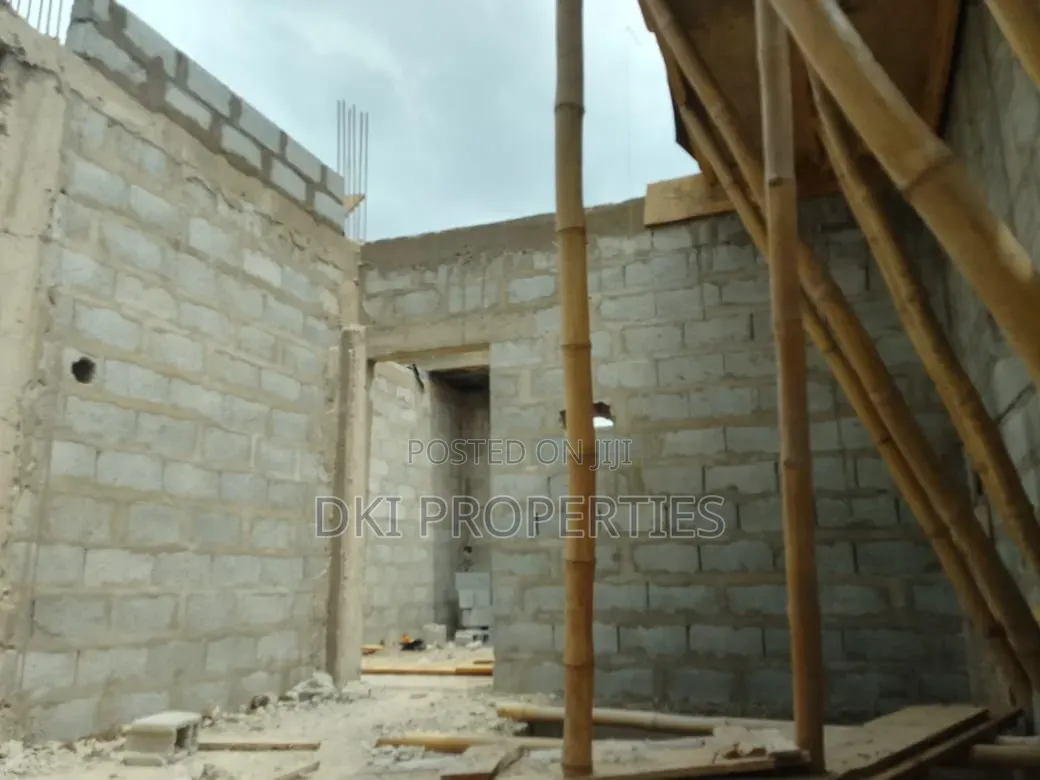 4bdrm House in Dki Properties, Malejor for sale