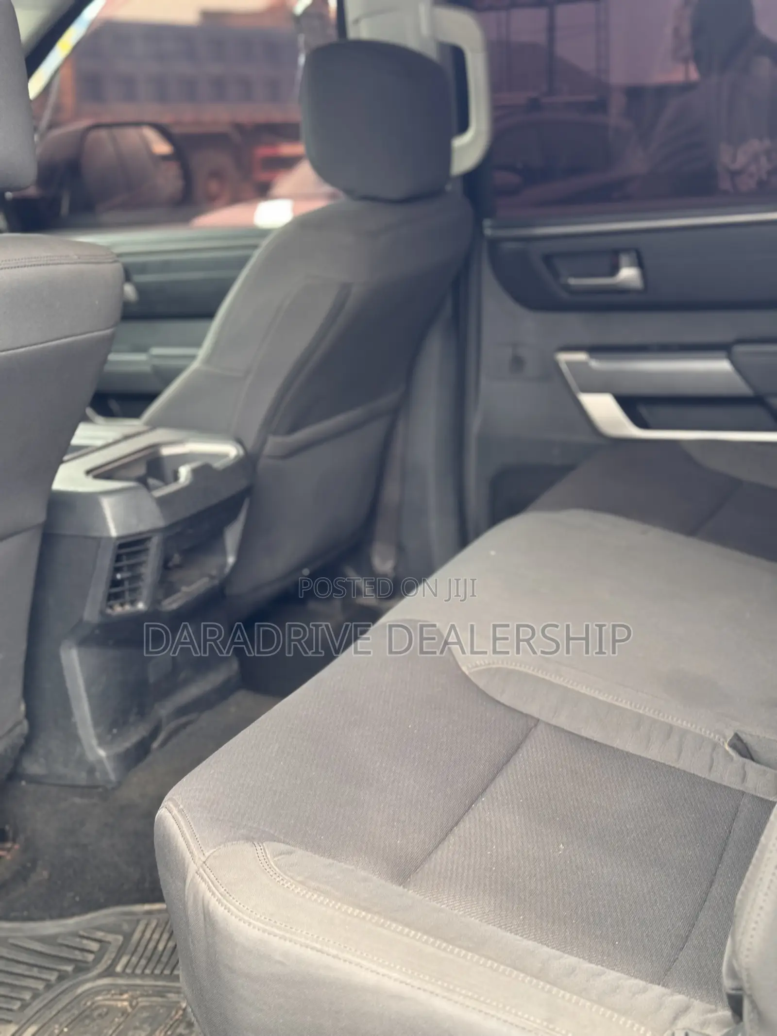 Toyota Tundra 2022 Black