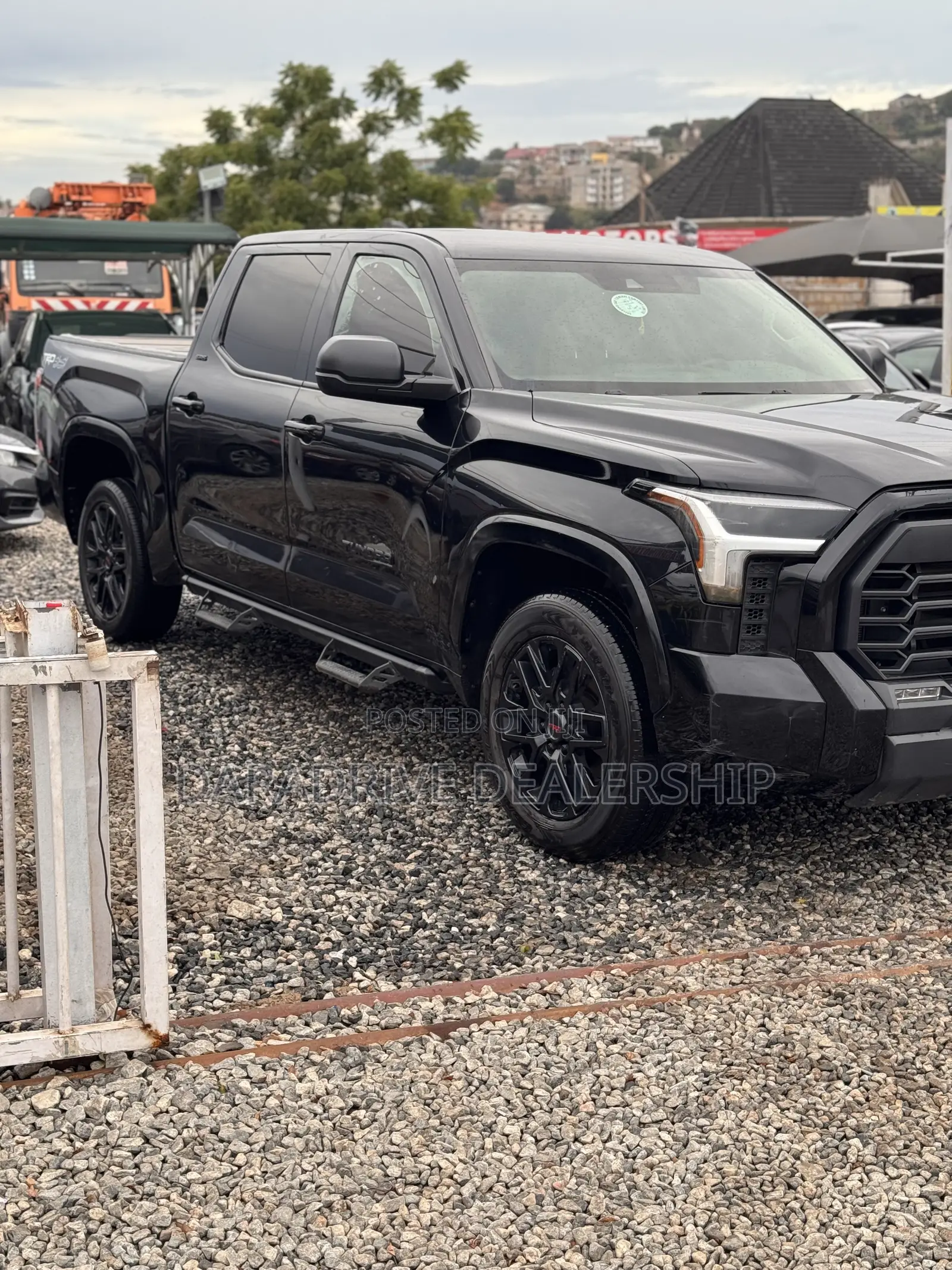 Toyota Tundra 2022 Black