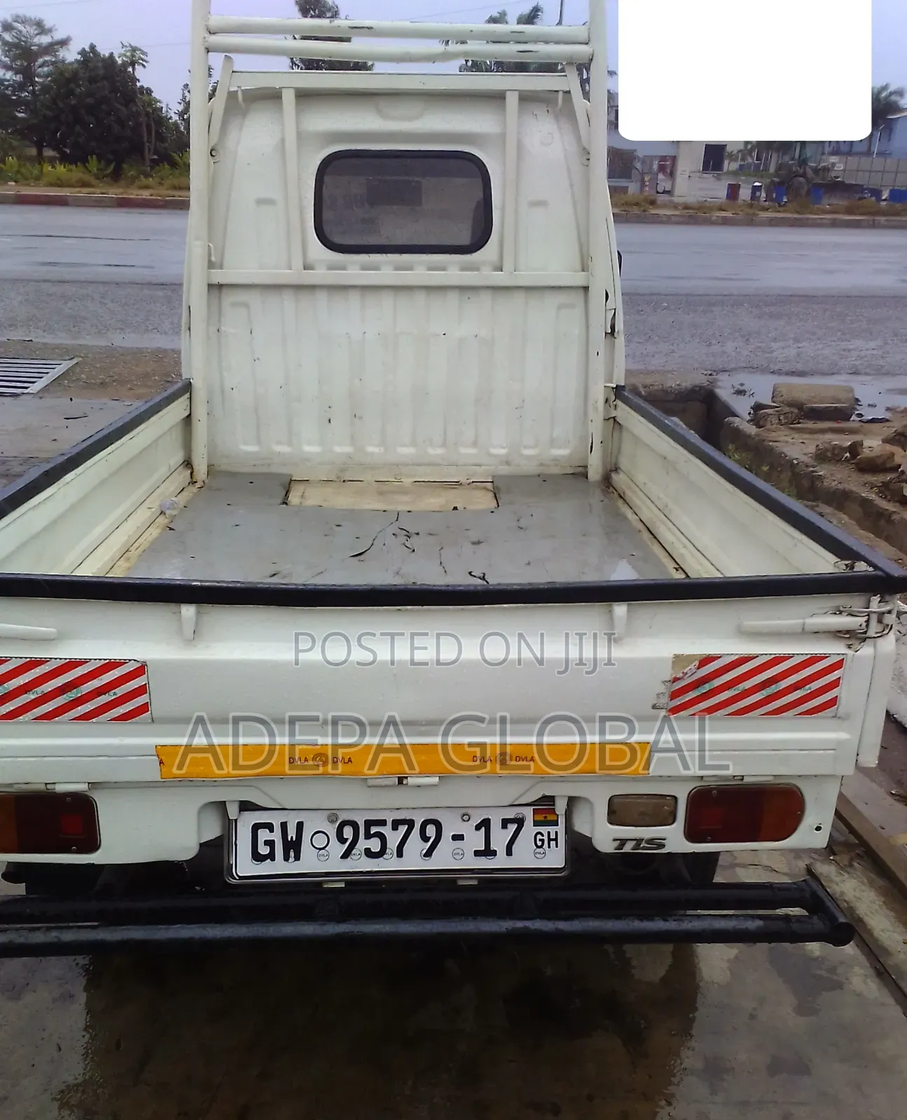 Mitsubishi Mini Truck