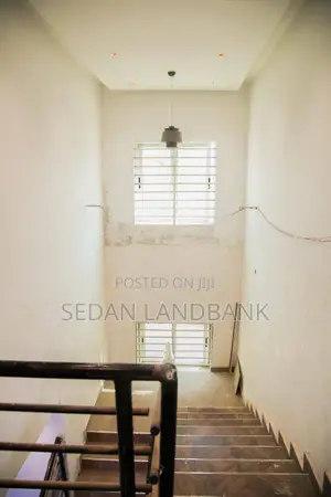 2bdrm Apartment in Soma Court, Old Barrier for sale