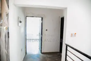2bdrm Apartment in Soma Court, Old Barrier for sale