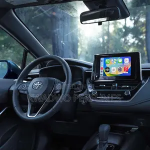 Toyota Corolla Hybrid 2024 White