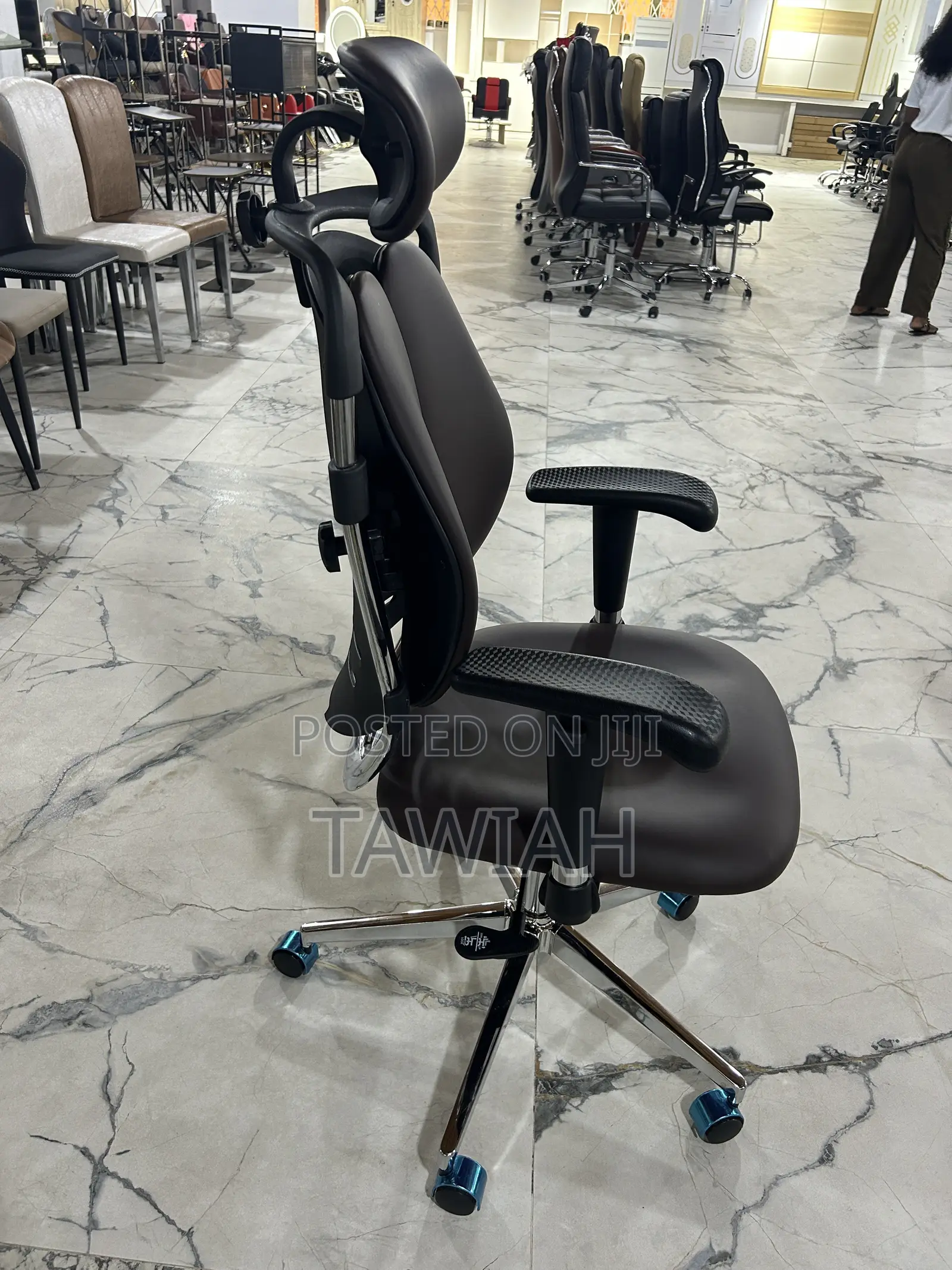 Luxury Economic Office Chairs