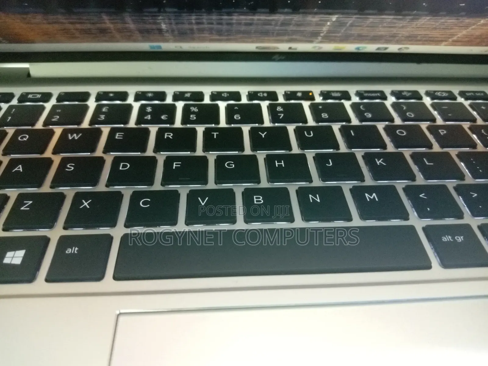 Laptop HP EliteBook 830 G8 8GB Intel Core i5 SSD 256GB