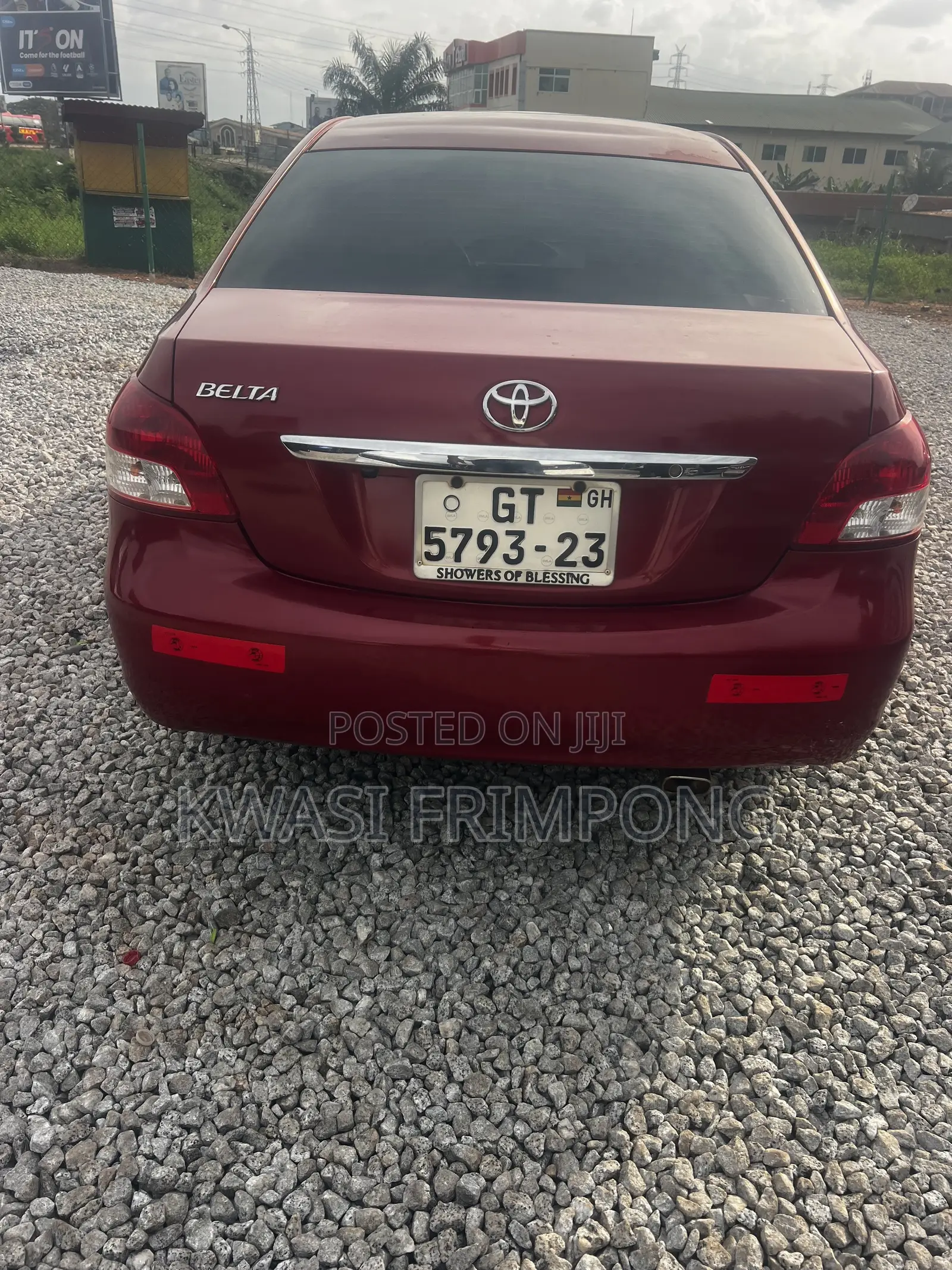 Toyota Belta 2012 Red