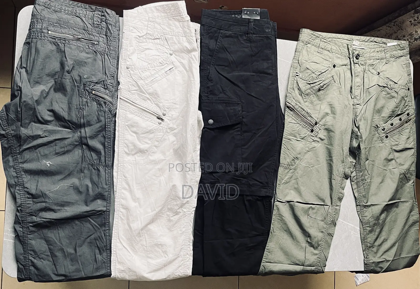 Clothes Side Poket Comes With Different Colors