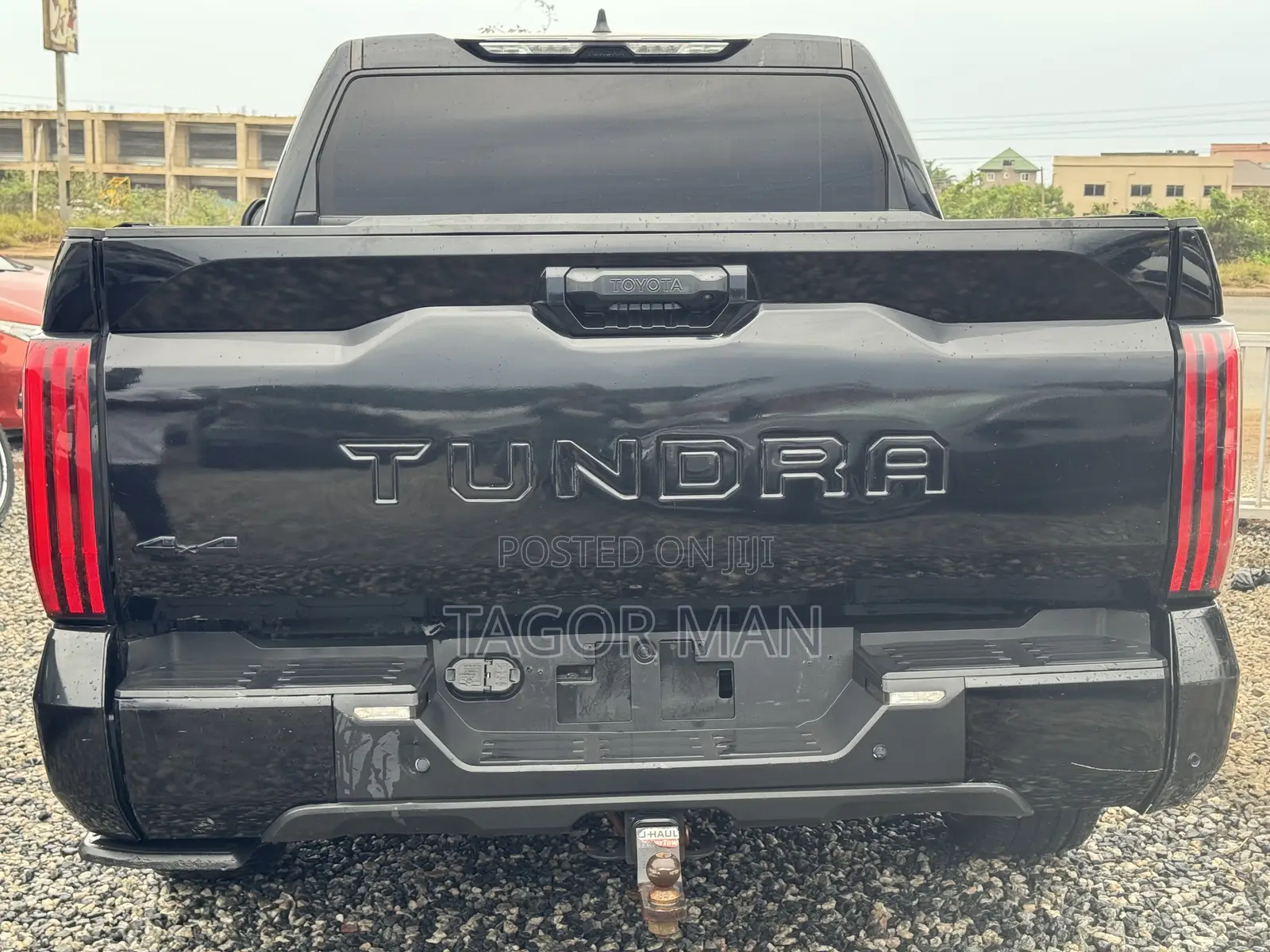 Toyota Tundra SR5 2022 Black