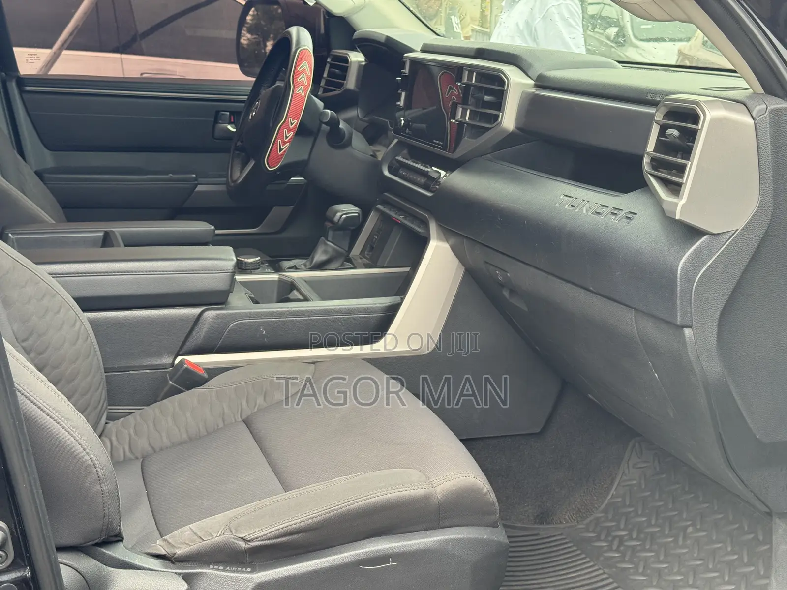 Toyota Tundra SR5 2022 Black