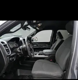 Dodge RAM 2019 Silver