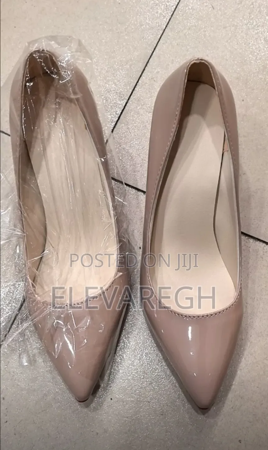 Stilleto Heels Nude and Black(sizes 38,39,40,41,42)