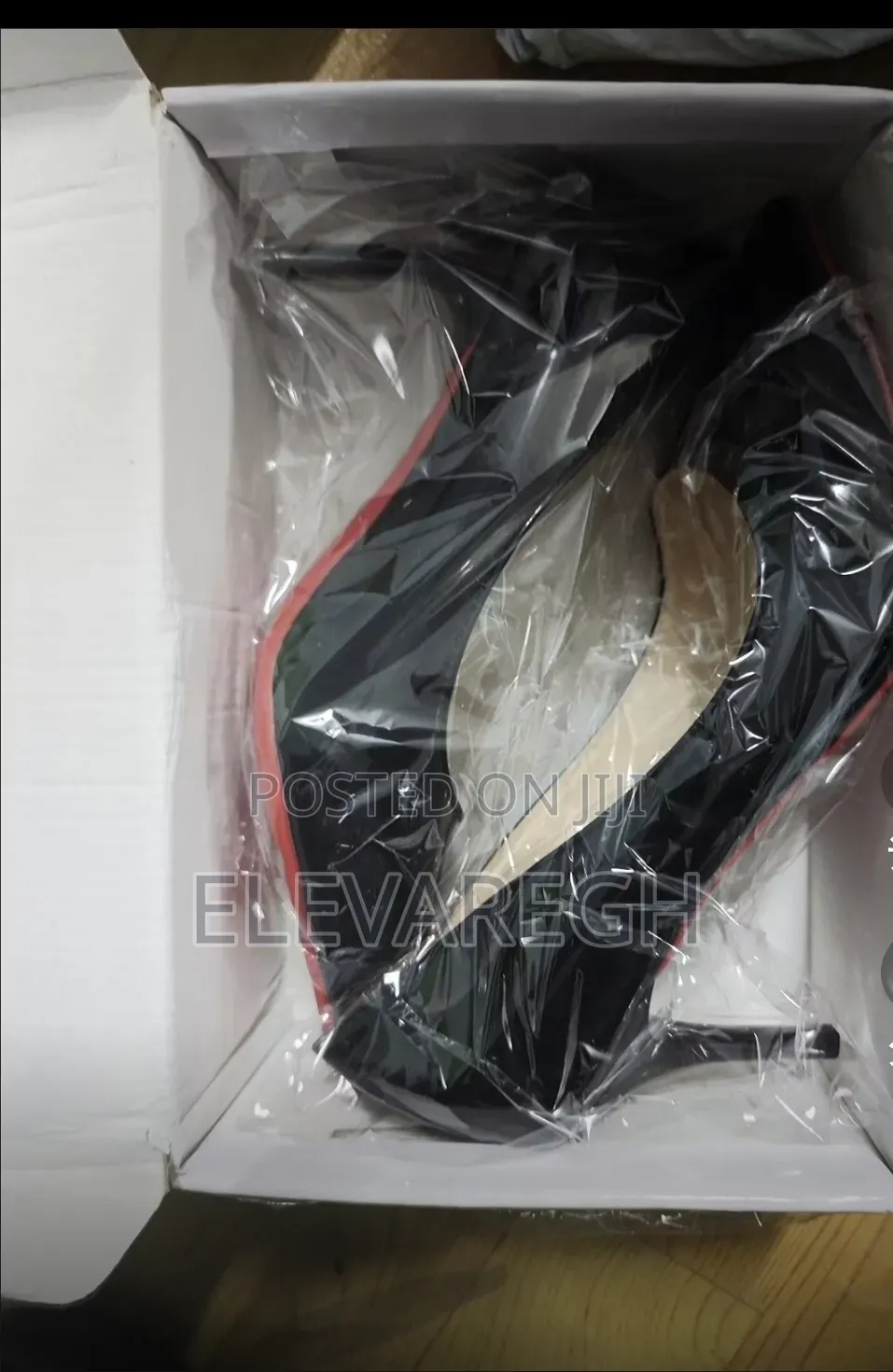 Stilleto Heels Nude and Black(sizes 38,39,40,41,42)