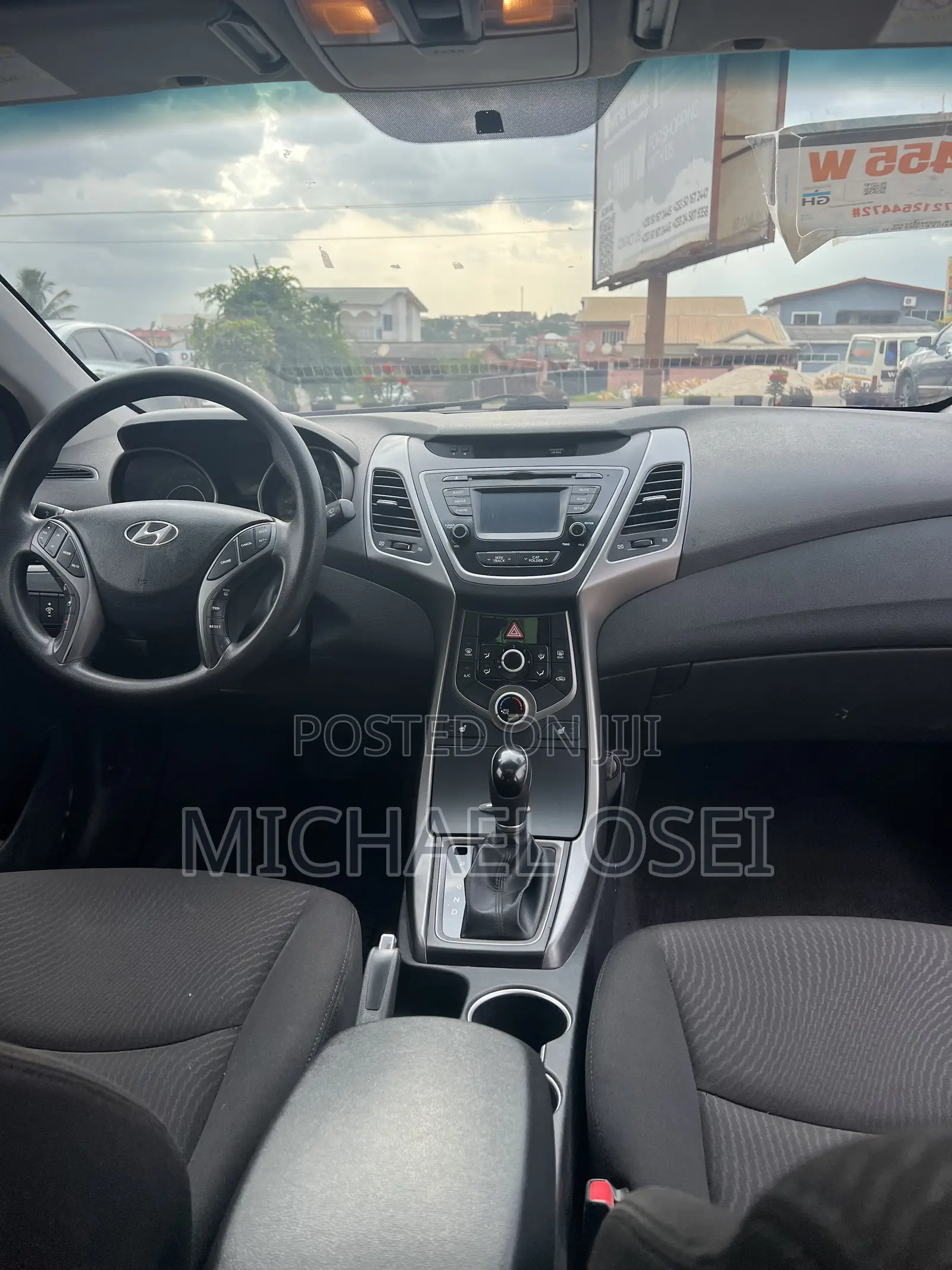 Hyundai Elantra SE Sedan FWD (1.8L 4cyl 6A) 2016 Gray