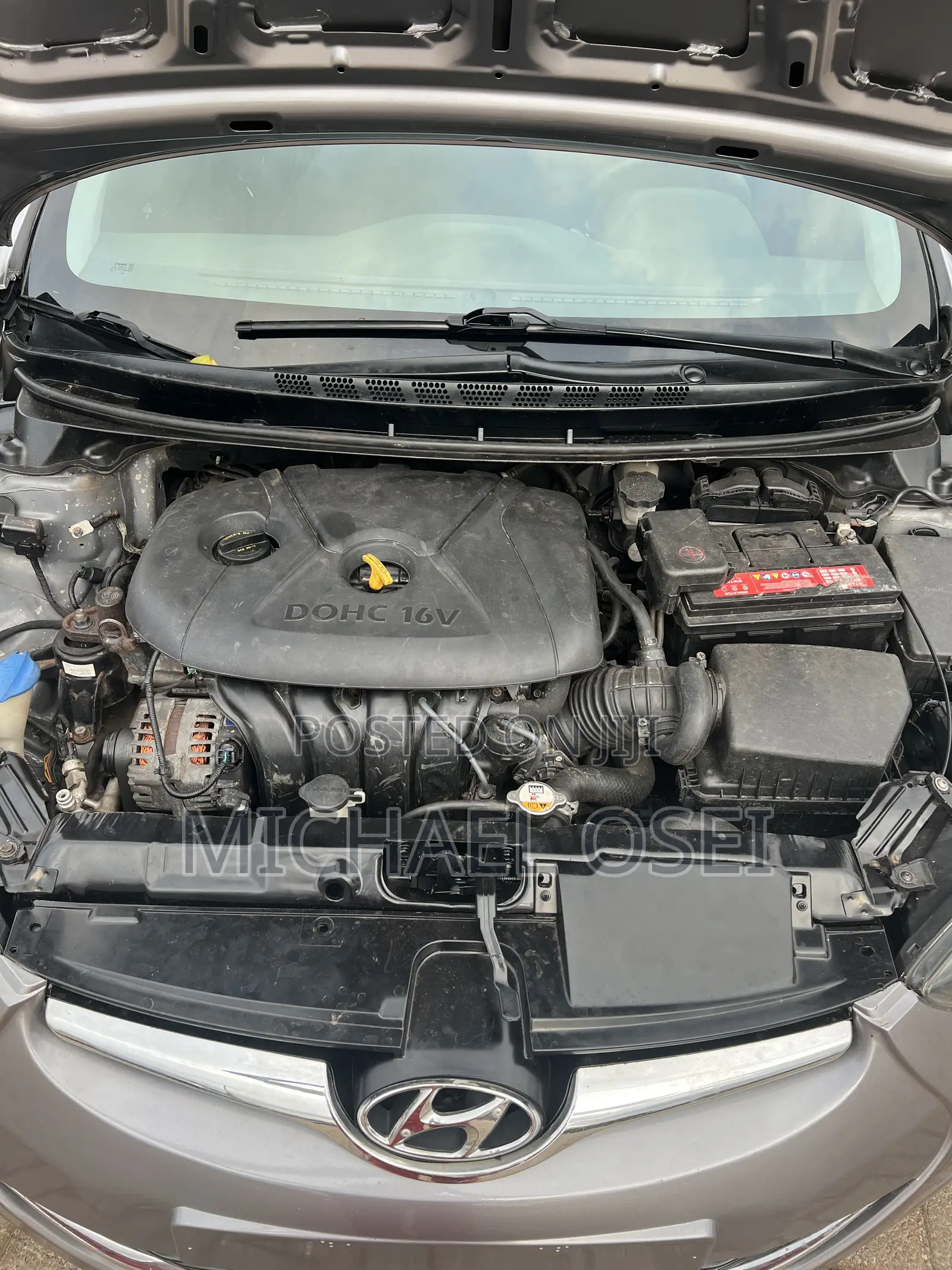 Hyundai Elantra SE Sedan FWD (1.8L 4cyl 6A) 2016 Gray