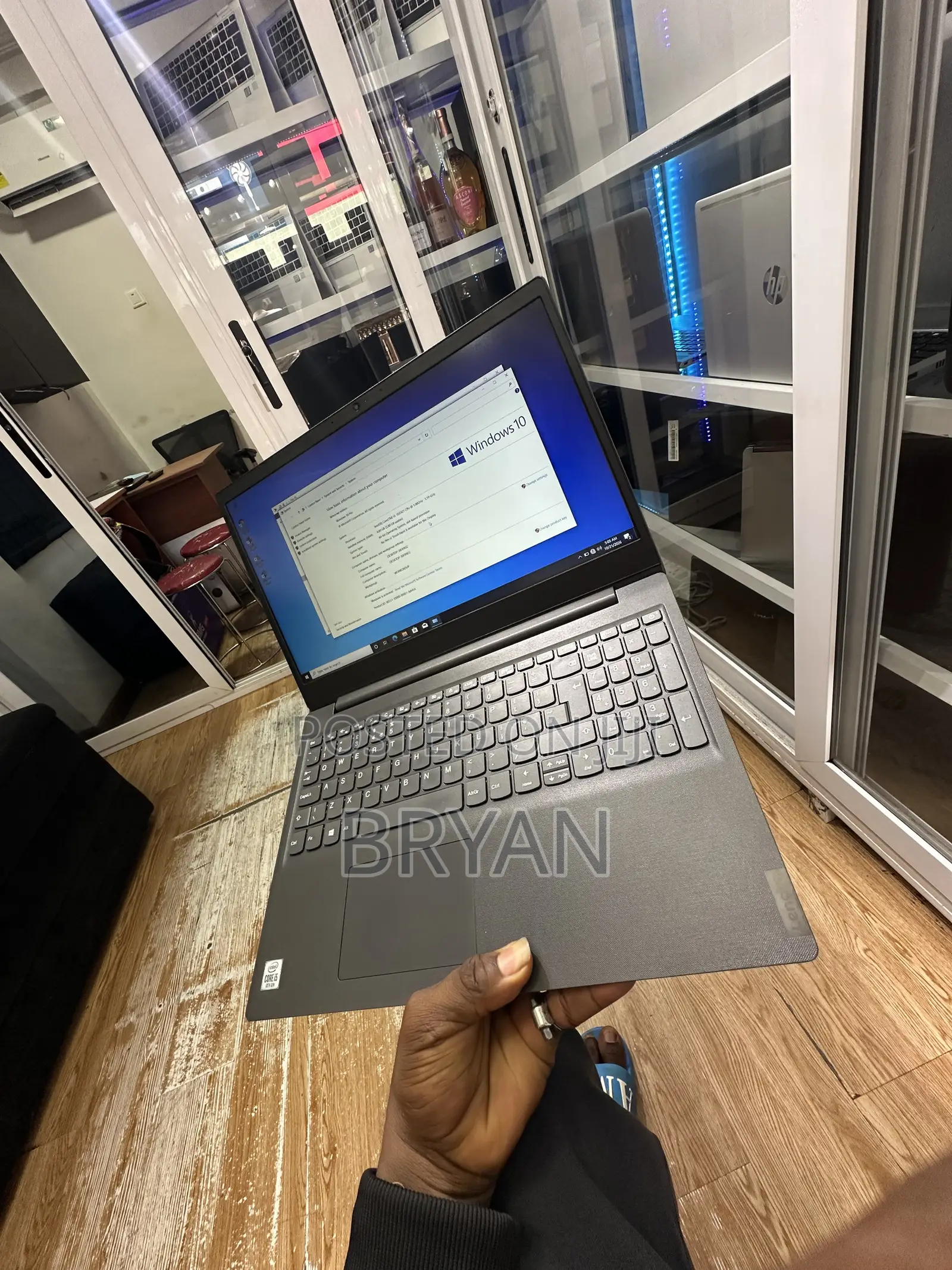 Laptop Lenovo V15-IIL 4GB Intel Core i5 SSD 256GB