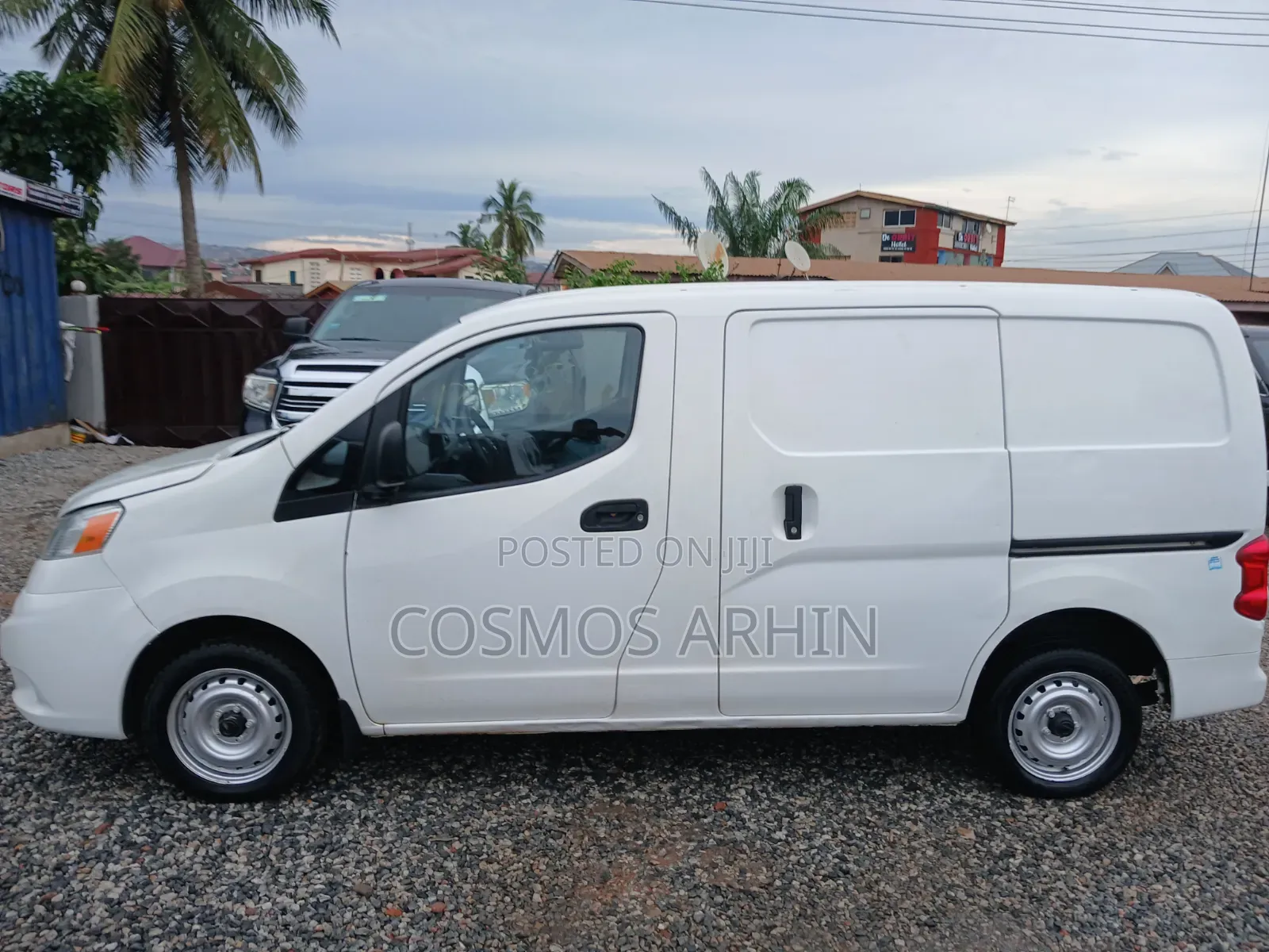 Nissan NV200 2019 White