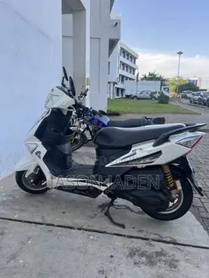 Piaggio Scooter 2014 White